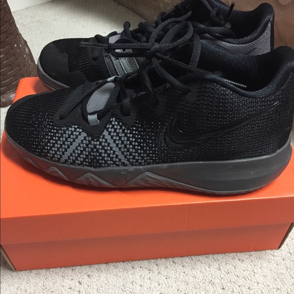 Kyrie Flytrap (GS)